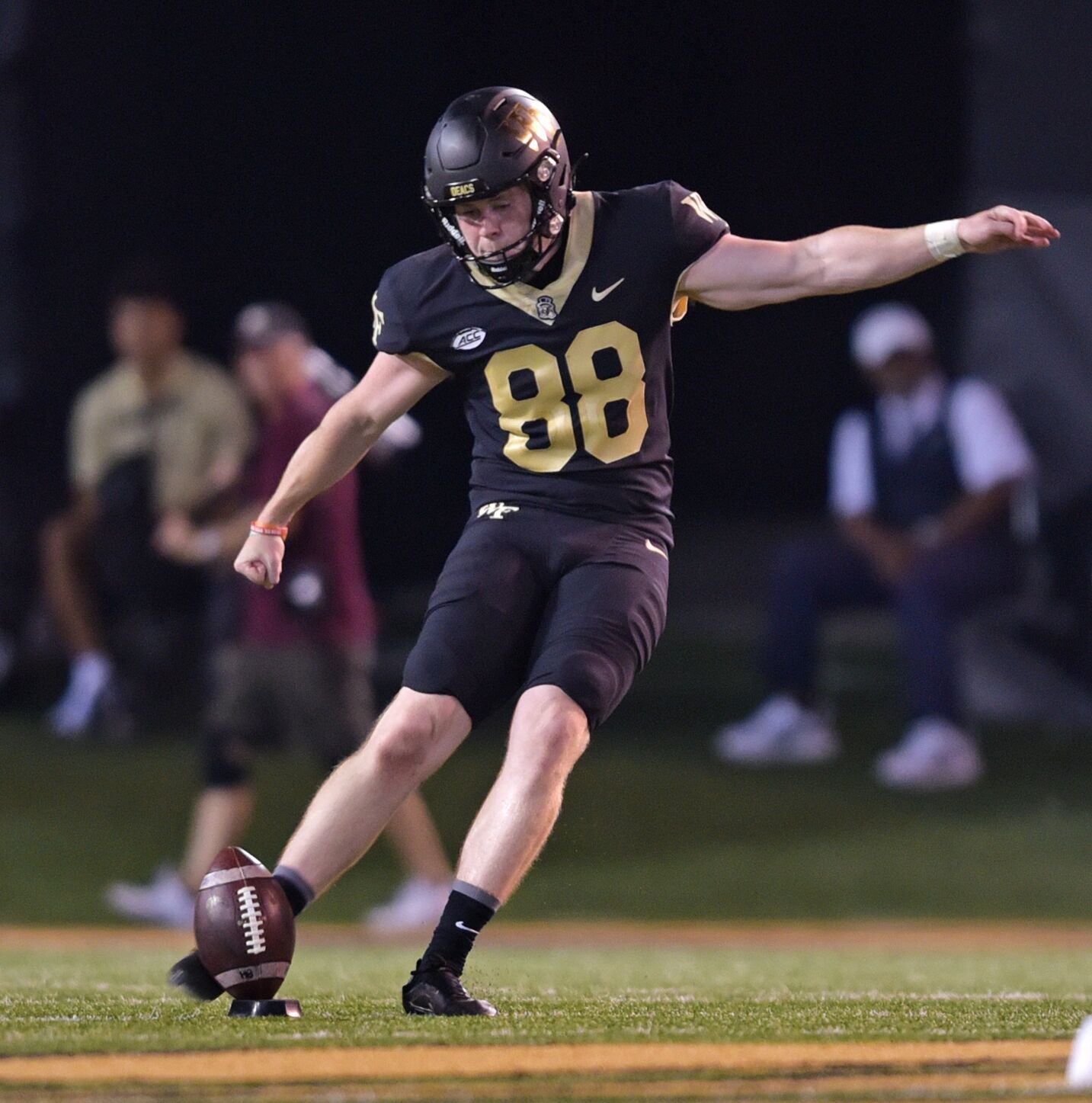 Football VMI Wake Forest